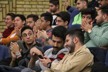 گزارش تصویری جشن بزرگ یلدا ویژه دانشجویان دانشگاه